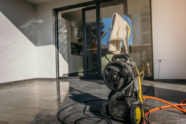 Best Factory Floor Cleaning  in Zephyrhills, FL
