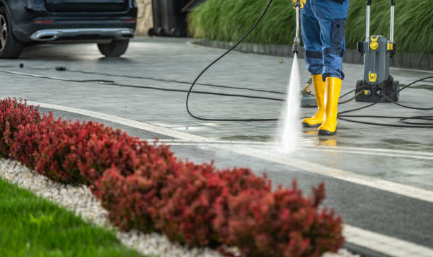 Best Parking Lot and Garage Cleaning  in Zephyrhills, FL